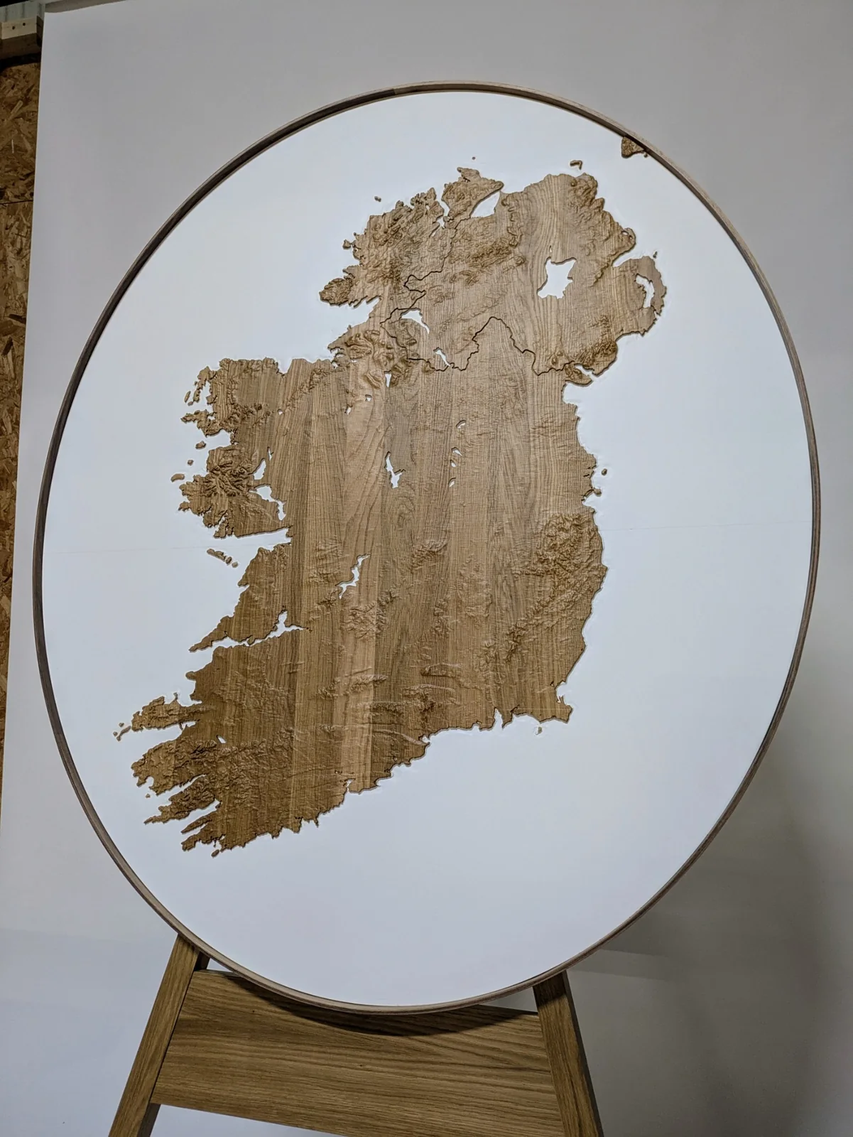 Closer view of the oak terrain, border line and curved walnut frame